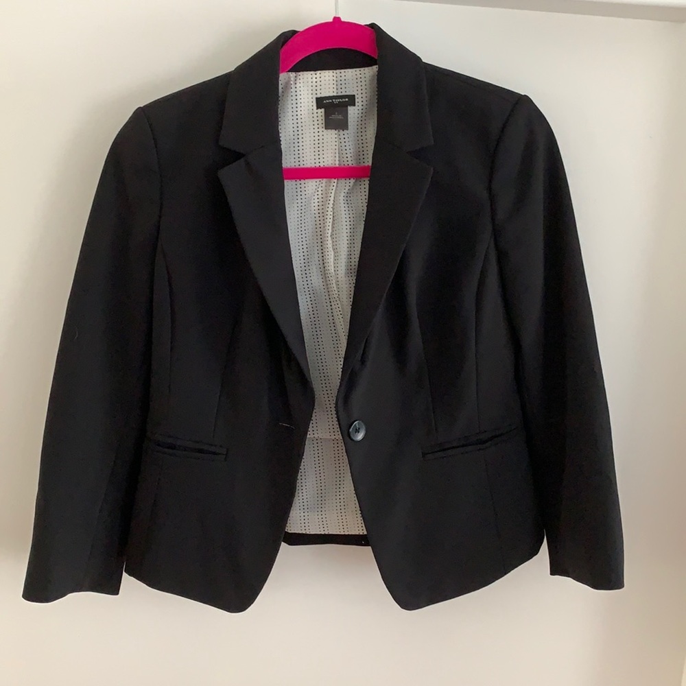 ANN TAYLOR suit jacket BLACK size 2